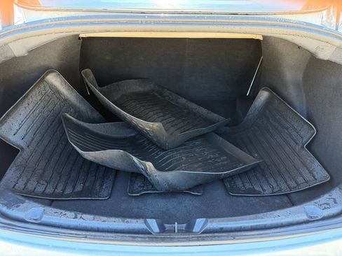 Used 2021 Tesla Model 3 Performance image 33