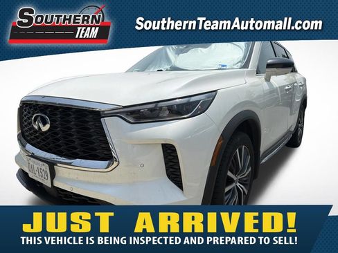 Used 2023 INFINITI QX60 Sensory w/ Vision Package AWD/4WD image 1