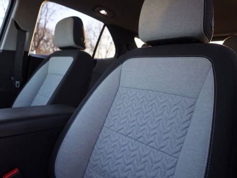 Certified 2022 Chevrolet Equinox LT w/ Driver Convenience Package image 22