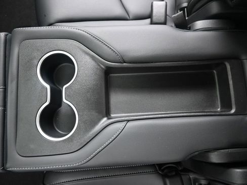 Certified 2025 Honda Pilot Touring image 20
