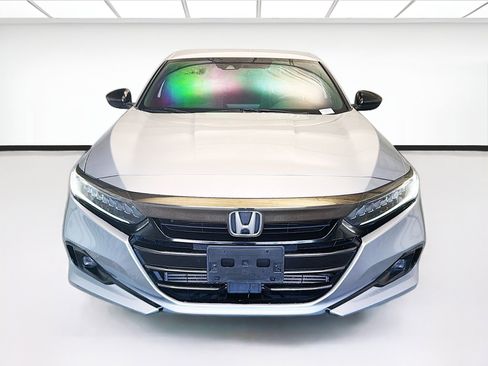 Used 2021 Honda Accord Sport image 2