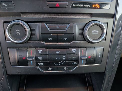 Used 2016 Ford Explorer XLT w/ Equipment Group 202A image 24