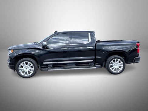 Used 2023 Chevrolet Silverado 1500 High Country w/ High Country Premium Package AWD/4WD image 8