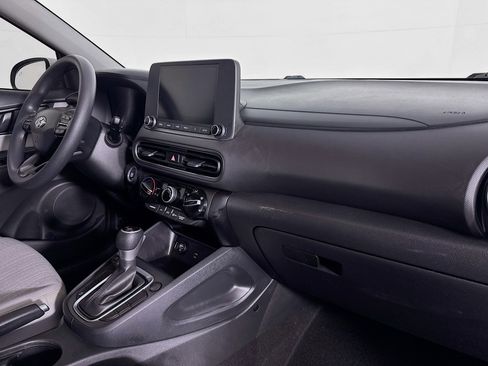 Used 2022 Hyundai Kona SEL image 29