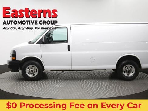 Used 2021 Chevrolet Express 2500 RWD image 52