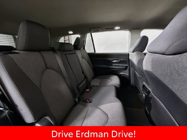 Certified 2025 Toyota Grand Highlander FWD image 27
