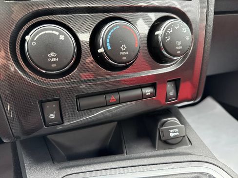Used 2009 Dodge Challenger R/T RWD image 19