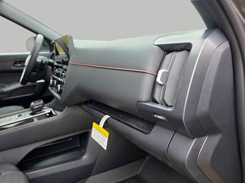 New 2026 Nissan Pathfinder Rock Creek image 16