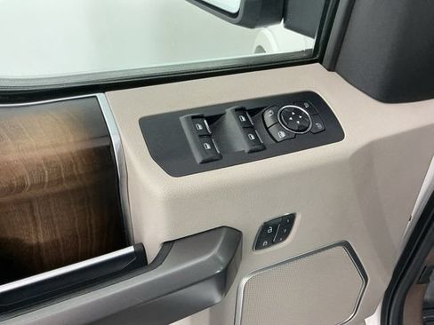 Used 2019 Ford F150 Limited AWD/4WD image 14