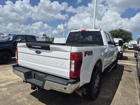 Used 2020 Ford F250 Lariat w/ Lariat Value Package AWD/4WD image 3