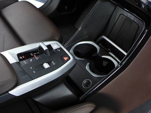 Used 2023 BMW X1 xDrive28i w/ Premium Package image 15