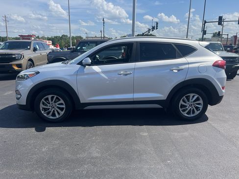 Used 2018 Hyundai Tucson SEL AWD/4WD image 4