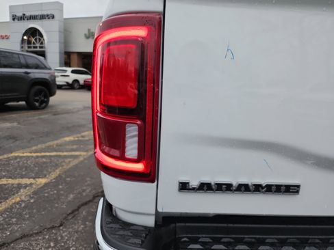 New 2025 RAM 2500 Laramie image 33