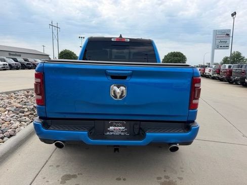 Used 2020 RAM 1500 Laramie w/ Sport Appearance Package AWD/4WD image 7