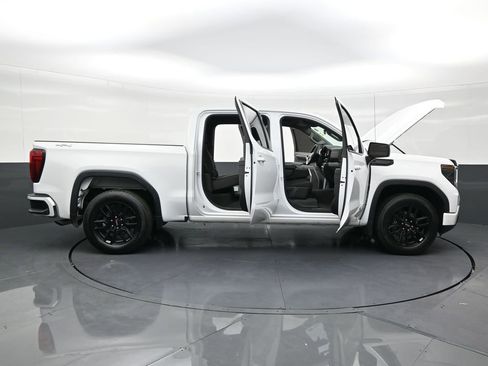 Used 2023 GMC Sierra 1500 Elevation image 30