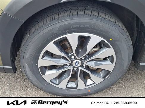 Used 2023 Subaru Outback Limited AWD/4WD image 10