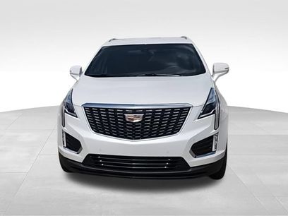 New 2026 Cadillac XT5 Luxury
