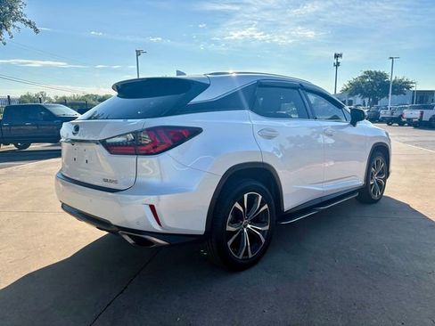 Used 2019 Lexus RX 350 FWD w/ Navigation Package image 3