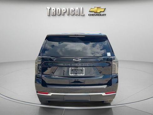 New 2026 Chevrolet Suburban LT w/ Comfort Package RWD image 4