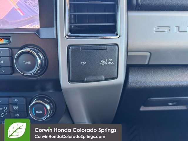 Used 2019 Ford F350 Lariat w/ Lariat Value Package AWD/4WD image 24