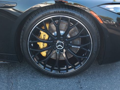 Used 2022 Mercedes-Benz SL 55 AMG 4MATIC image 10