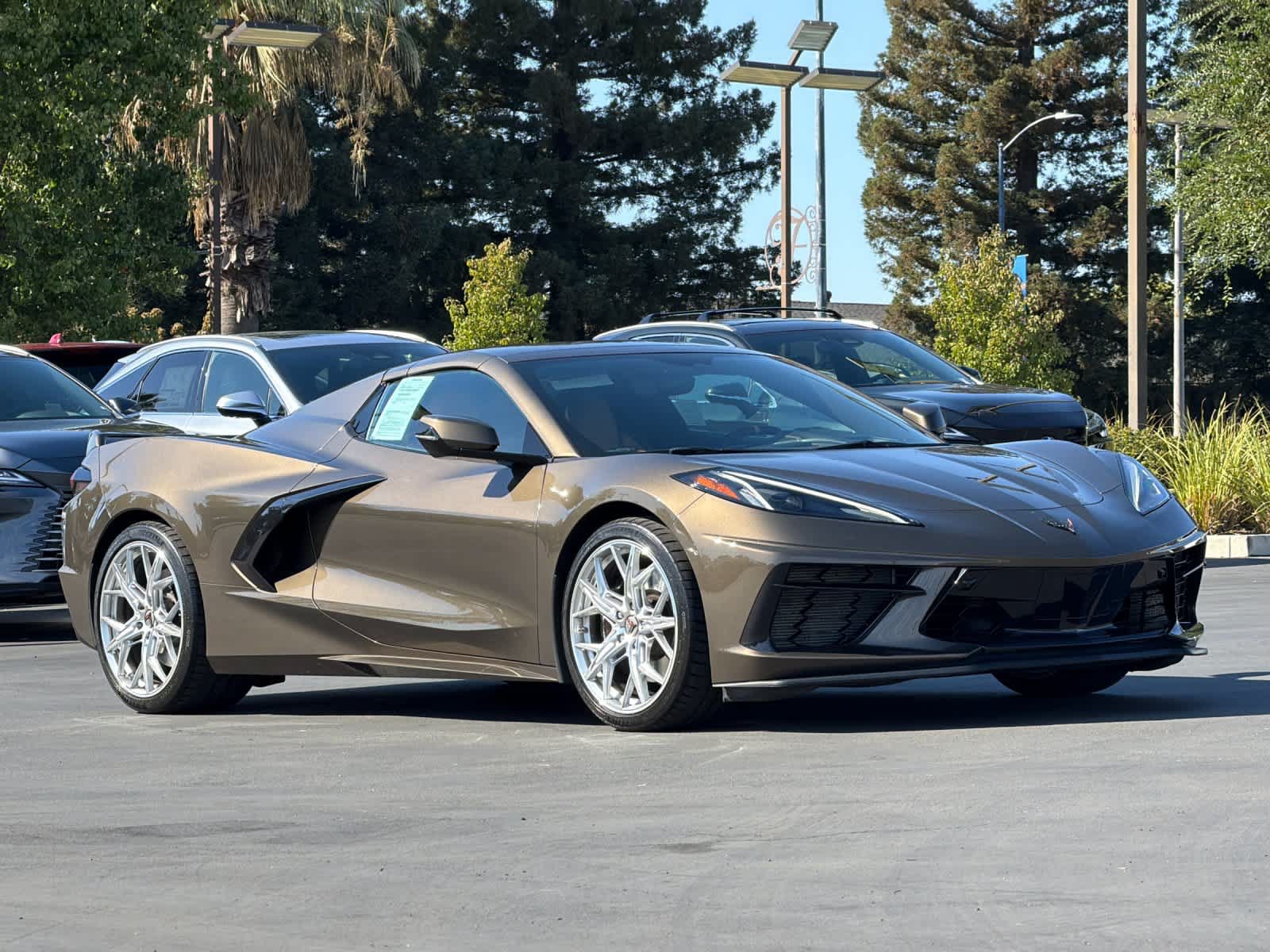 Used 2020 Chevrolet Corvette Stingray Premium Conv w/ 3LT Preferred Equipment Group RWD image 4