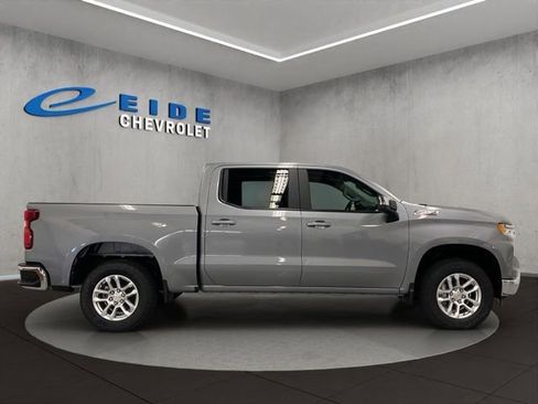 New 2026 Chevrolet Silverado 1500 LT w/ Z71 Off-Road Package AWD/4WD image 2