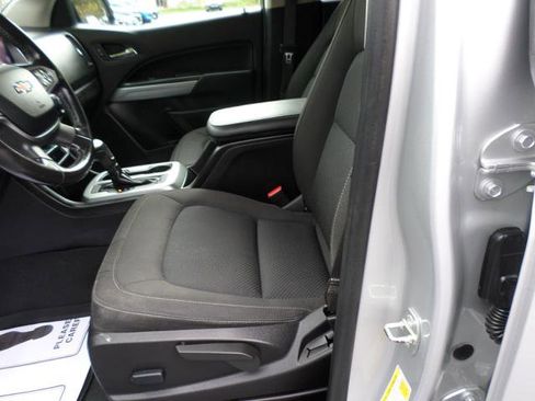 Used 2019 Chevrolet Colorado LT w/ LT Convenience Package image 30