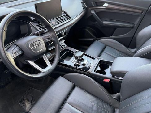 Used 2023 Audi Q5 e Premium Plus w/ Premium Plus Package image 3