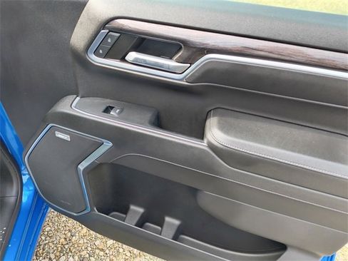 Used 2022 Chevrolet Silverado 1500 LTZ image 12