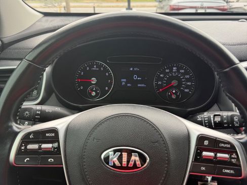 Used 2019 Kia Sorento S FWD image 10