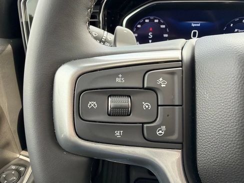 Used 2025 Chevrolet Silverado 1500 RST AWD/4WD image 17