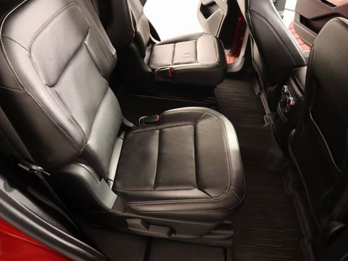 Used 2022 Ford Explorer Limited w/ Equipment Group 301A image 16