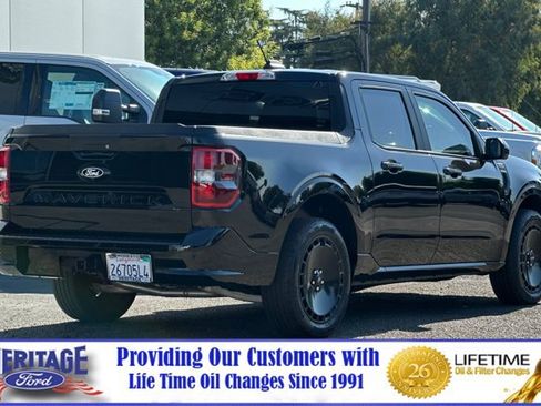 Used 2025 Ford Maverick Lobo AWD/4WD image 4