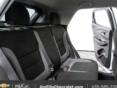 Used 2025 Chevrolet TrailBlazer LT image 19