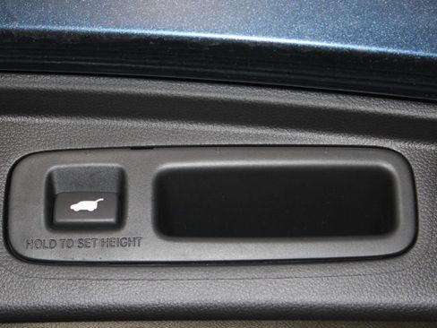Used 2024 Honda CR-V EX-L image 33