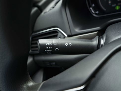 Used 2020 Honda Accord LX image 23