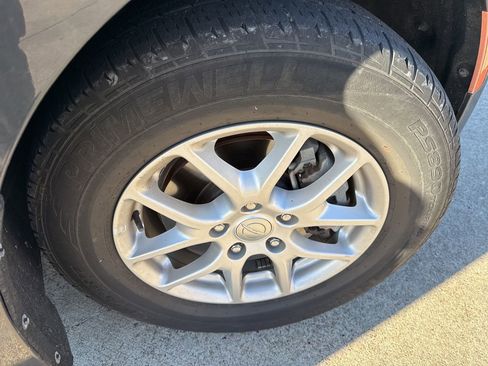 Used 2020 Chrysler Pacifica Touring-L image 15