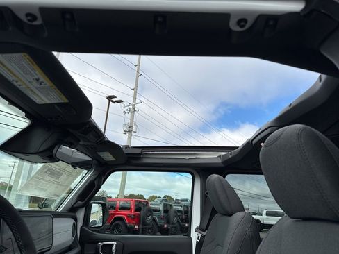 New 2026 Jeep Wrangler Sport S image 30