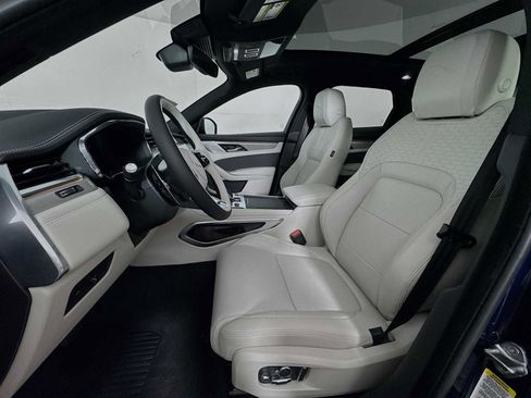 New 2026 Jaguar F-PACE R-Dynamic S image 11