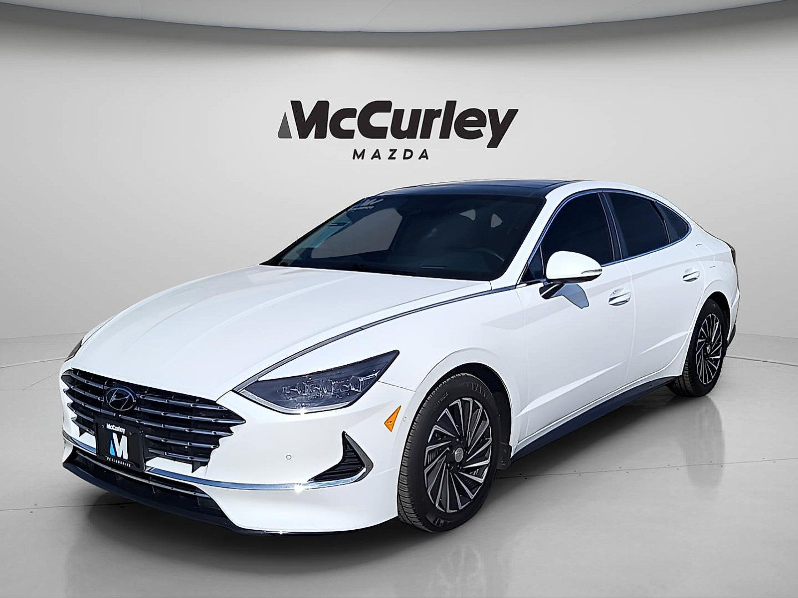 Used 2023 Hyundai Sonata Limited FWD image 3