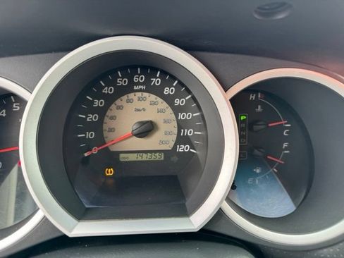 Used 2011 Toyota Tacoma 4x4 Double Cab w/ TRD Sport Pkg image 19