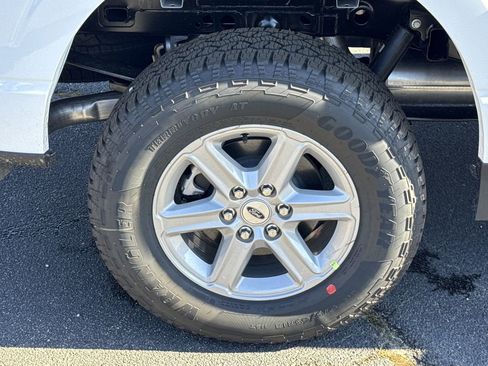 New 2025 Ford F150 XLT image 17