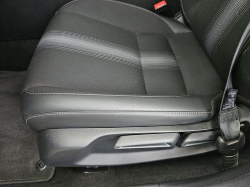 Used 2025 Honda Civic Sport image 29