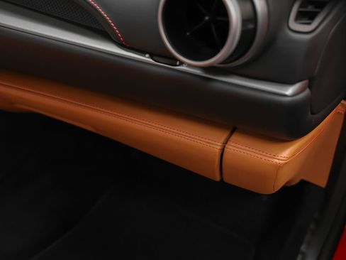 Used 2022 Ferrari Portofino M image 27