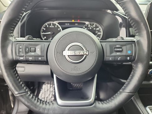 Used 2022 Nissan Pathfinder SL w/ SL Premium Package image 18