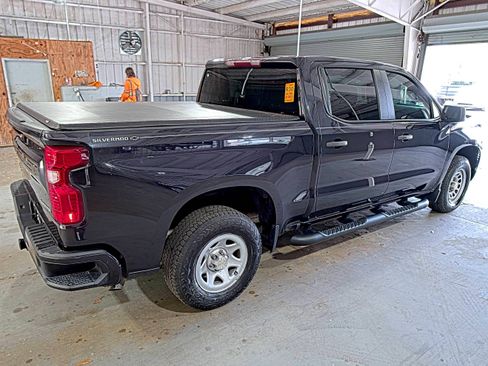 Used 2023 Chevrolet Silverado 1500 Custom image 4