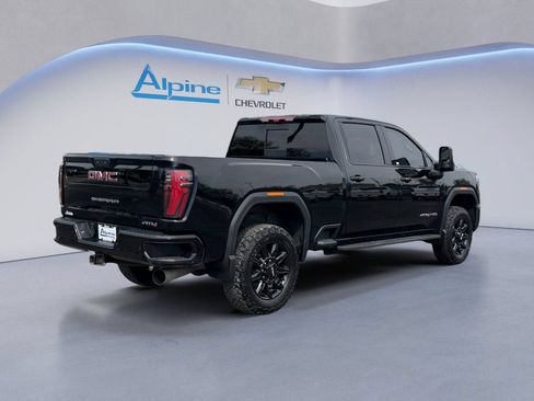 Used 2024 GMC Sierra 2500 AT4 w/ AT4 Premium Plus Package AWD/4WD image 5