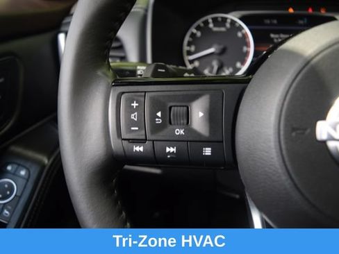 Used 2023 Nissan Rogue SL w/ SL Premium Package AWD/4WD image 5