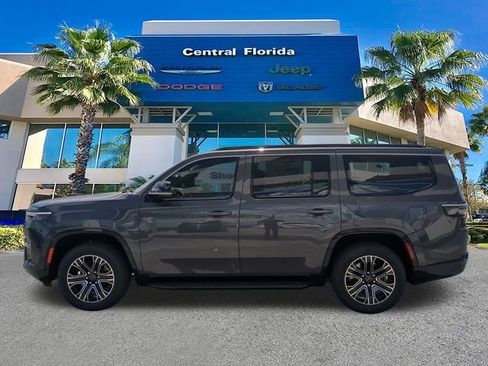 New 2026 Jeep Grand Wagoneer 2WD image 8